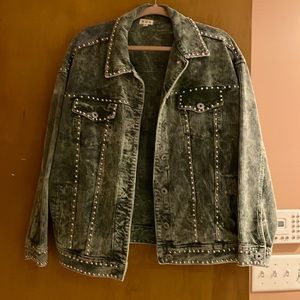 Cute corduroy oversized jacket with silver studs